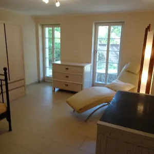Gaeste Haus Apartament Drezno