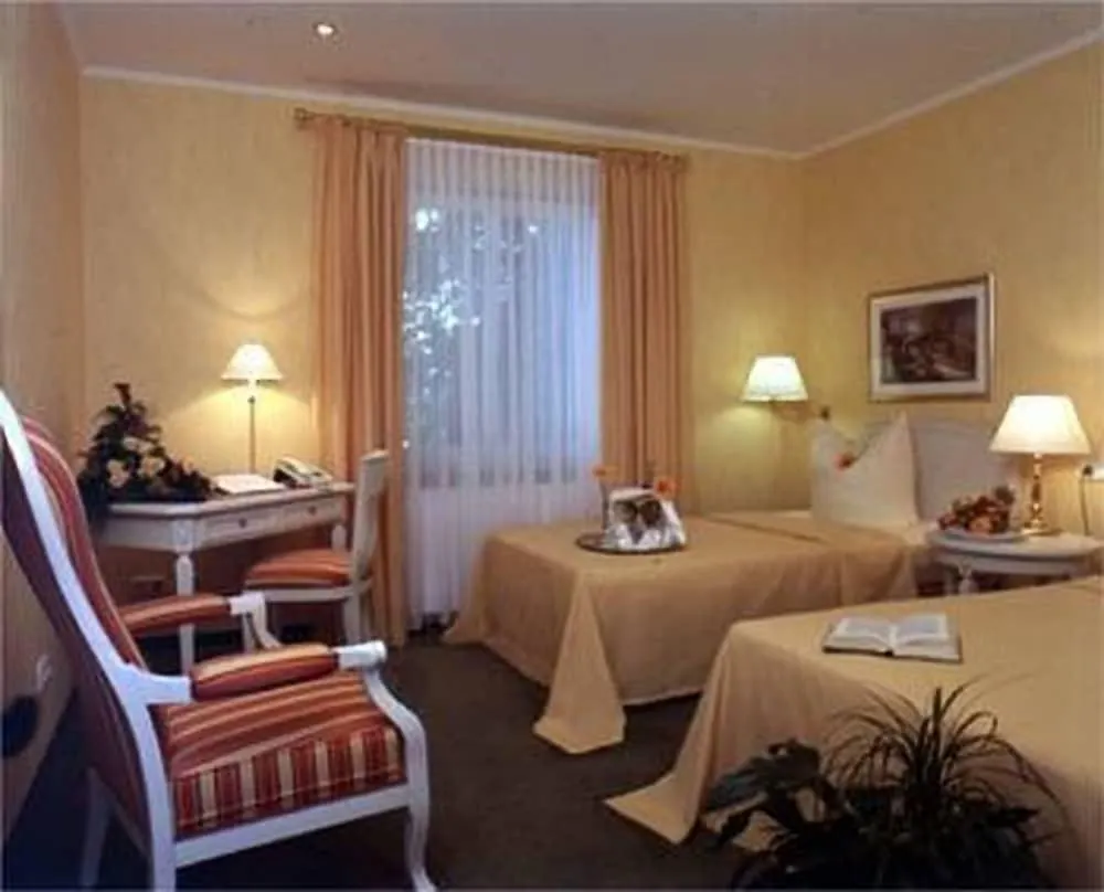 Alt Lohbruegger Hof Otel Hamburg