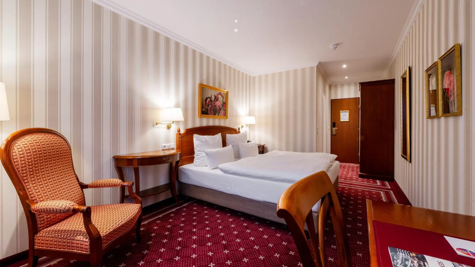 Alt Lohbruegger Hof Hotel Hamburg