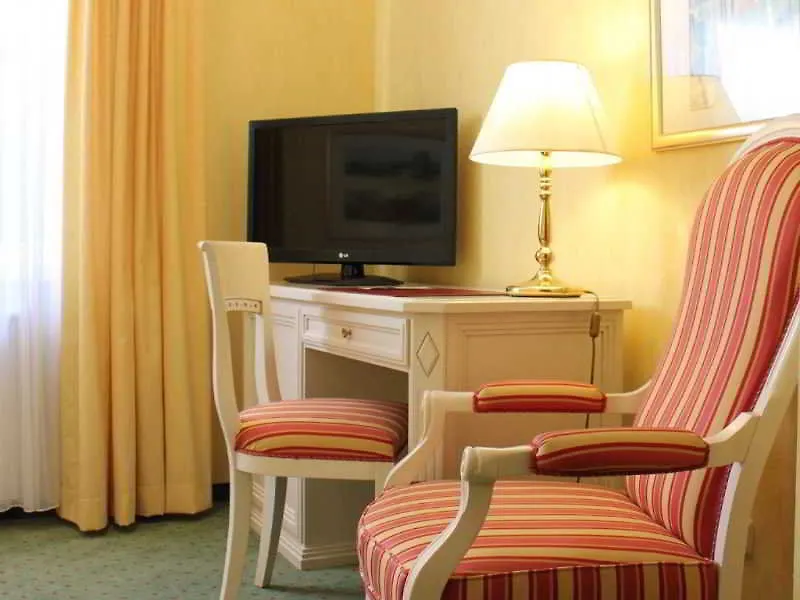 Alt Lohbruegger Hof Otel Hamburg Almanya